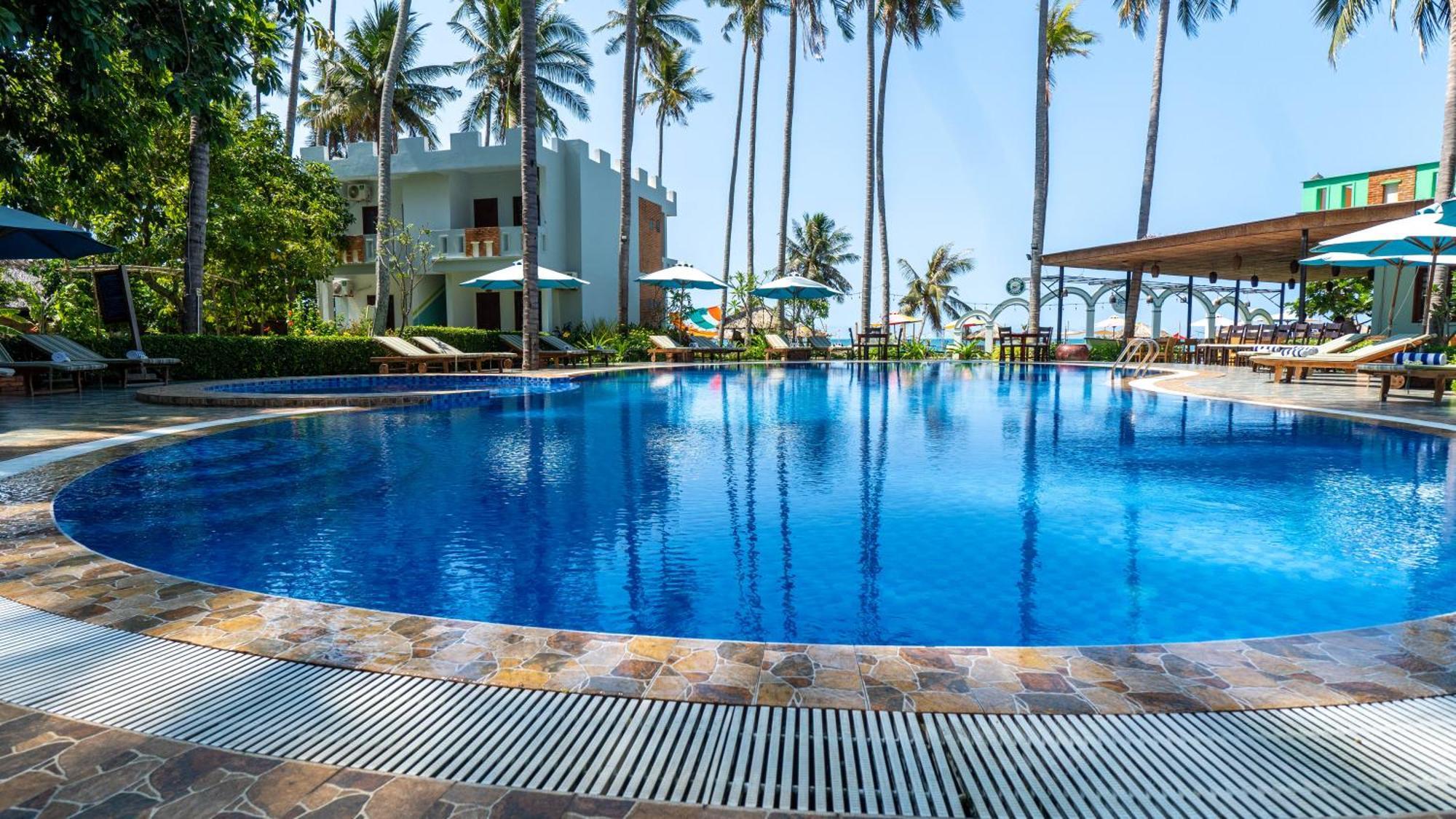 Ocean Place Resort Mui Ne Bagian luar foto