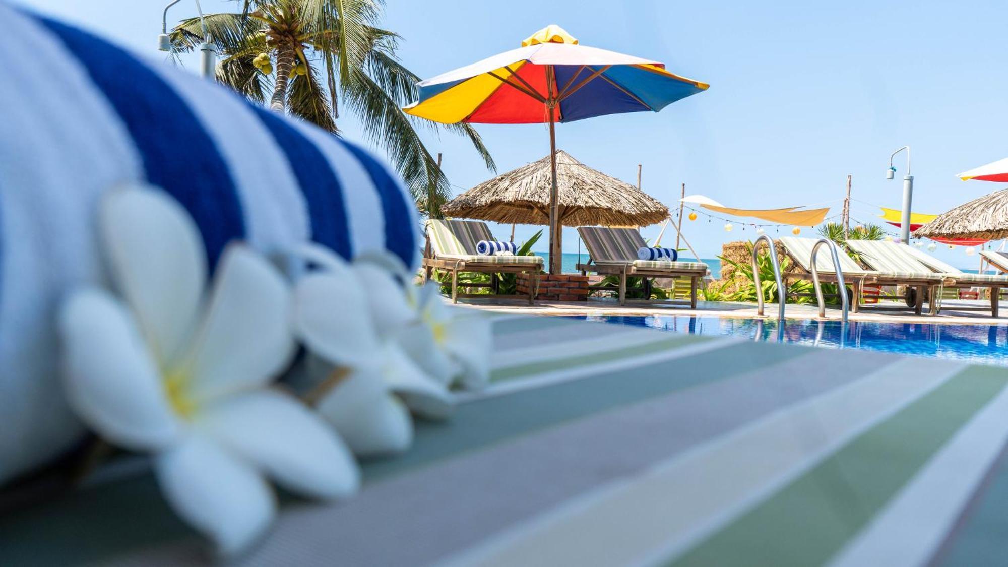 Ocean Place Resort Mui Ne Bagian luar foto