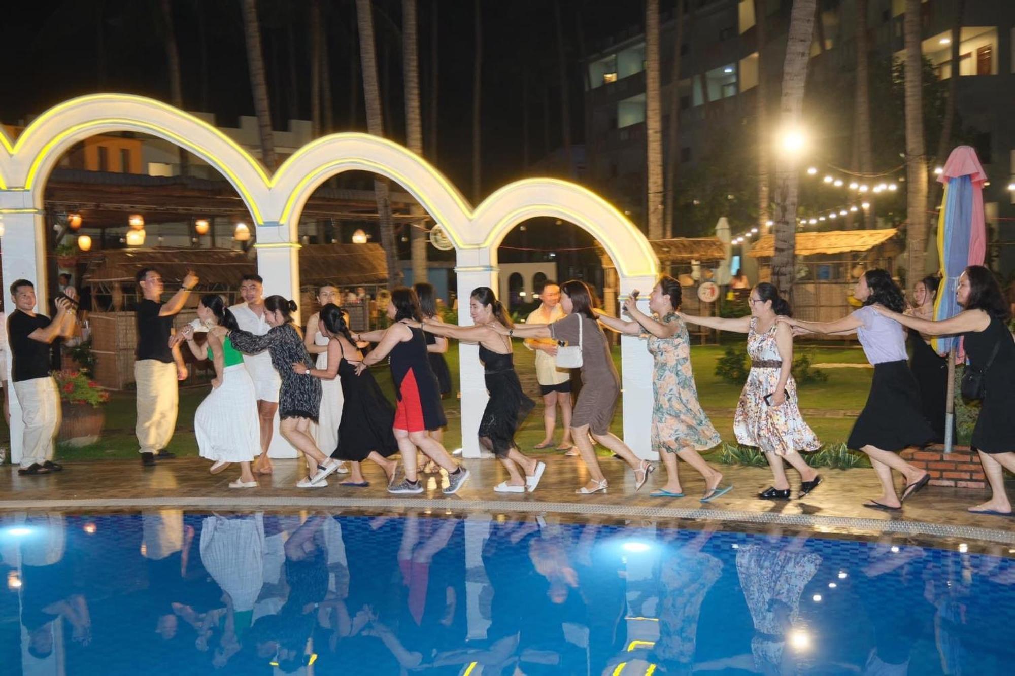 Ocean Place Resort Mui Ne Bagian luar foto